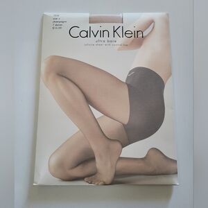 Calvin Klein Ultra Bare Infinite Sheer W/ Control Top Pantyhose - Champagne